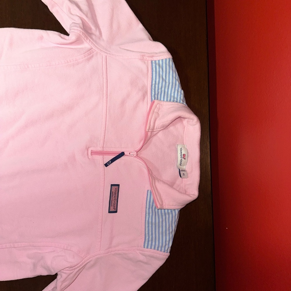pink and blue quarter zip, vineyard vines. men’s xs, fits true to size.